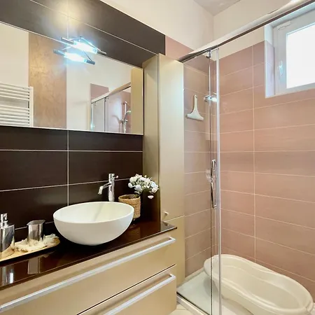 900mt From The Sea - Two-room - Free Parking * Loano