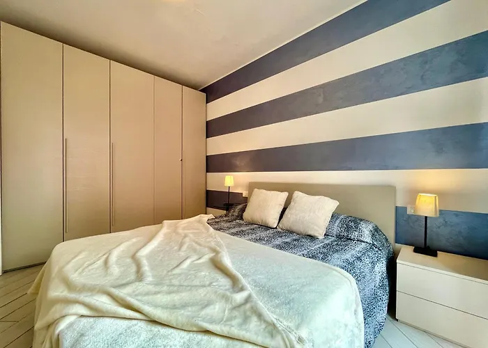 900mt From The Sea - Two-room - Free Parking *